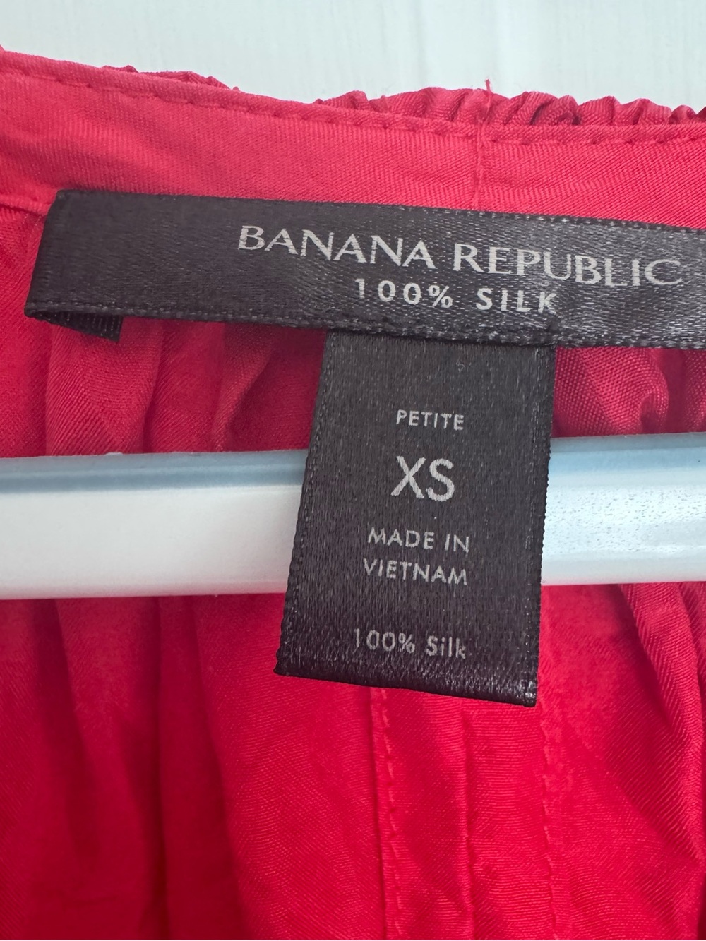Banana Republic Red Silk Petite Top XS